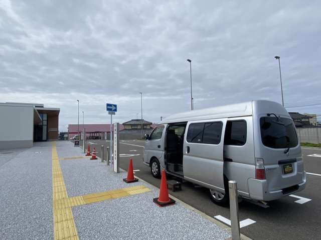 NISSAN CARAVAN coach 2008