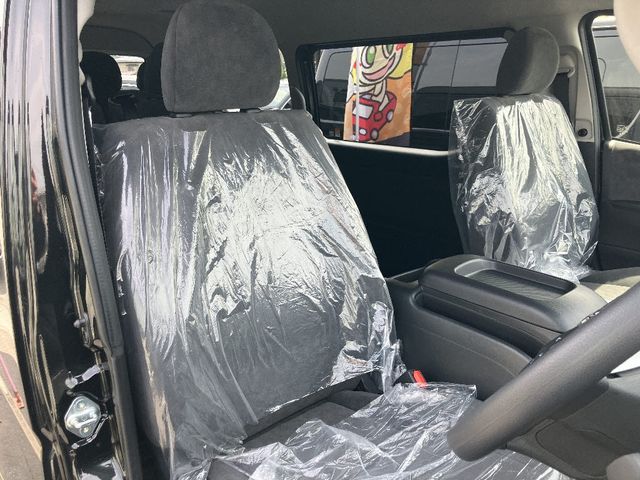 TOYOTA HIACE wagon 4WD 2025