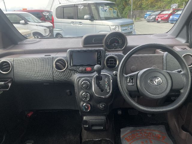 TOYOTA SPADE 2015