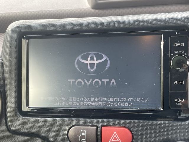 TOYOTA SPADE 2015