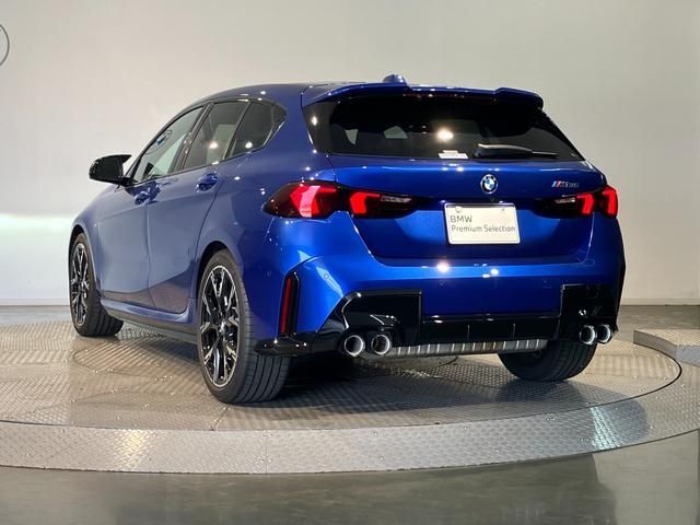 BMW BMW 1series 2024