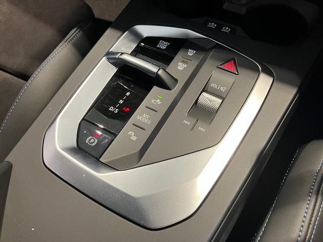 BMW BMW 1series 2024