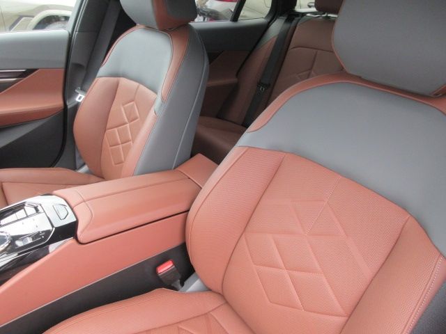 BMW BMW i5 touring 2024