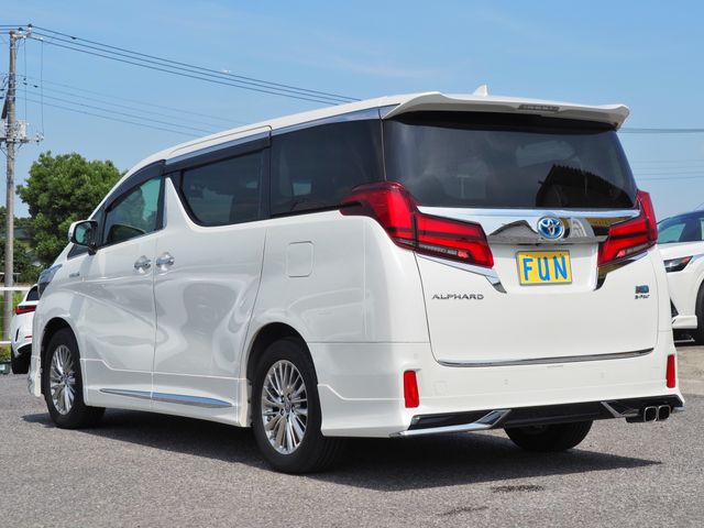 TOYOTA ALPHARD hybrid 4WD 2018