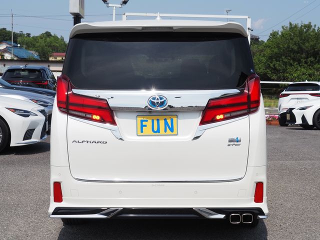 TOYOTA ALPHARD hybrid 4WD 2018