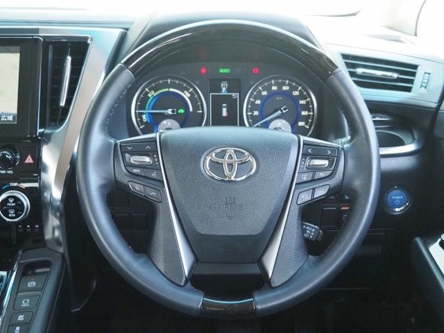 TOYOTA ALPHARD hybrid 4WD 2016