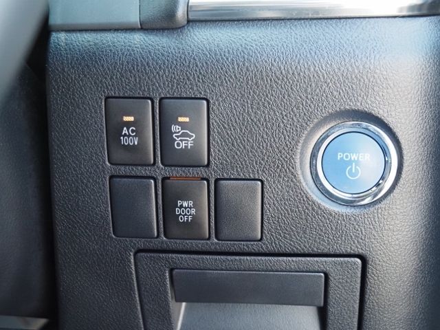 TOYOTA ALPHARD hybrid 4WD 2016