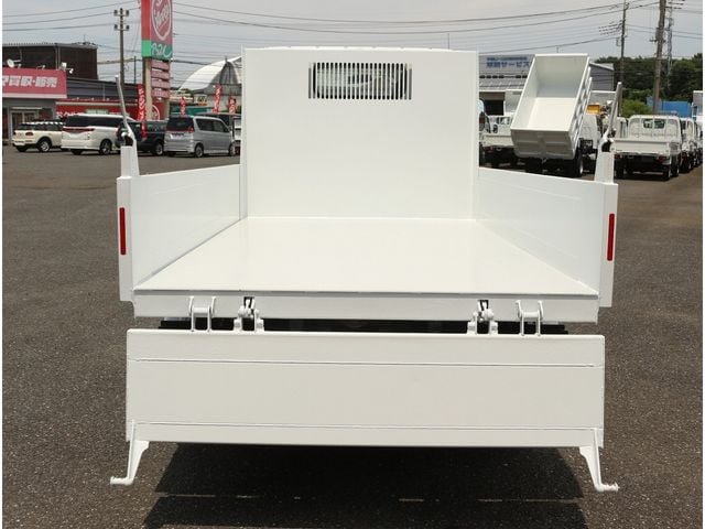 MITSUBISHI CANTER 2020