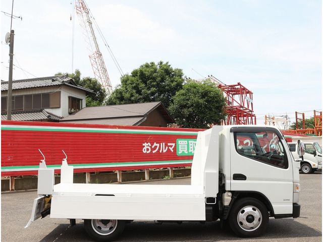 MITSUBISHI CANTER 2020