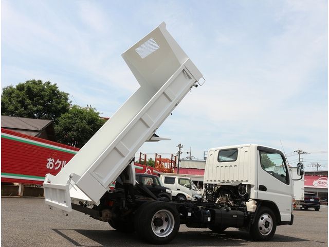 MITSUBISHI CANTER 2020