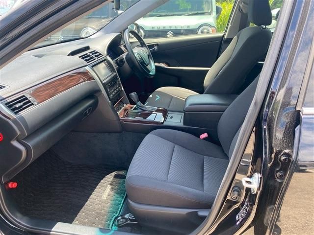 TOYOTA CAMRY HYBRID 2016