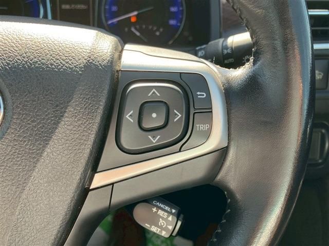 TOYOTA CAMRY HYBRID 2016