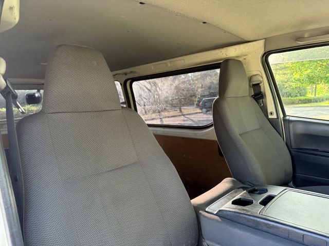 TOYOTA HIACE van 4WD 2012