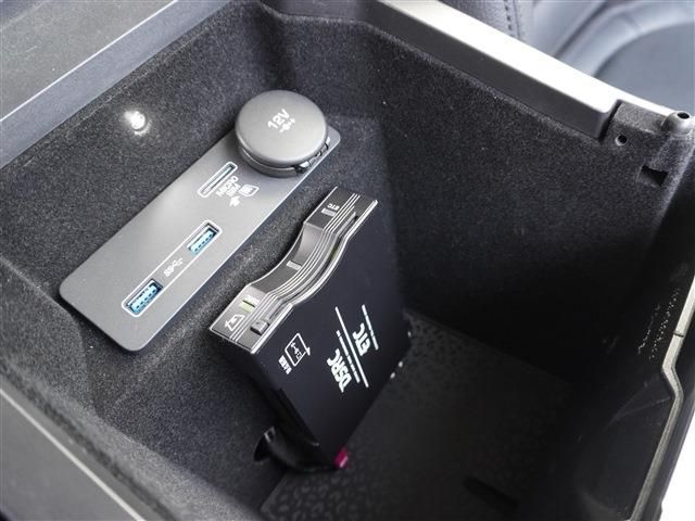 JAGUAR JAGUAR E-PACE 2018