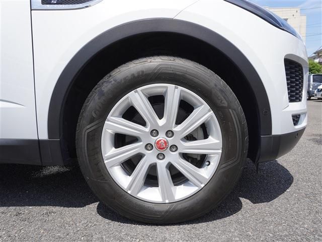 JAGUAR JAGUAR E-PACE 2018