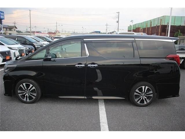TOYOTA ALPHARD 2020