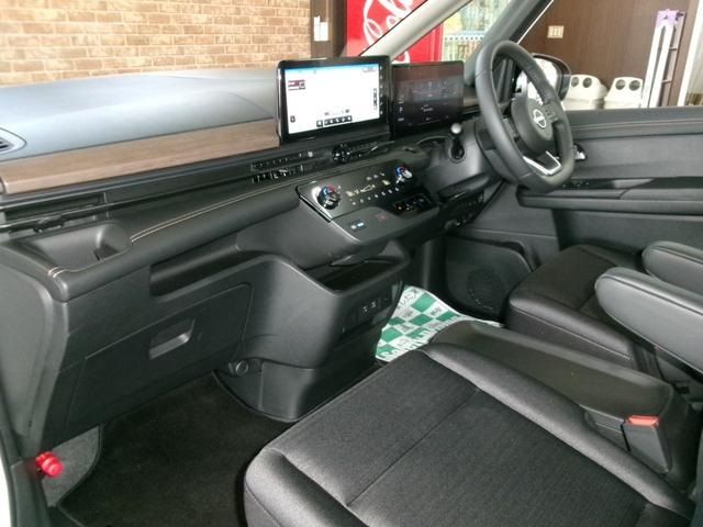 NISSAN SERENA  WG 4WD 2024