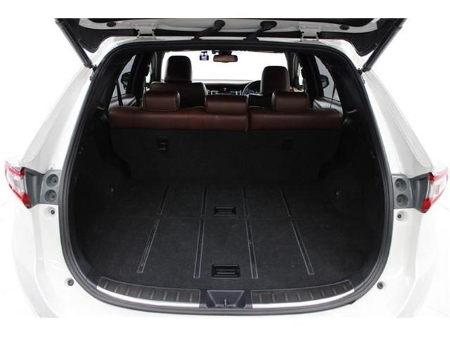 TOYOTA HARRIER 2WD 2017