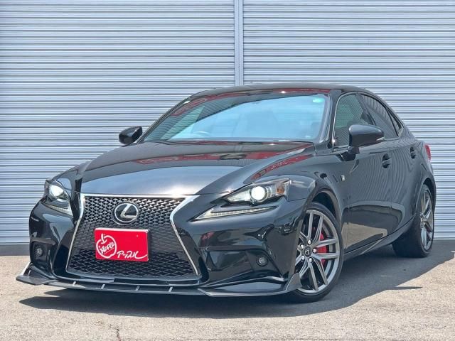 TOYOTA LEXUS IS200t 2015
