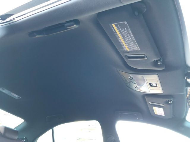 TOYOTA LEXUS IS200t 2015