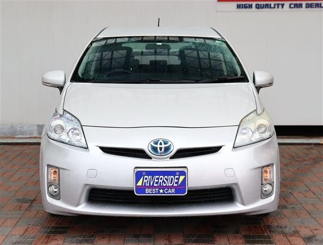 TOYOTA PRIUS 2011