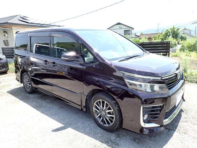 TOYOTA VOXY 2014
