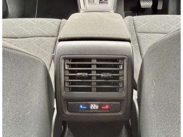 VOLKSWAGEN VOLKSWAGEN GOLF VARIANT 2022