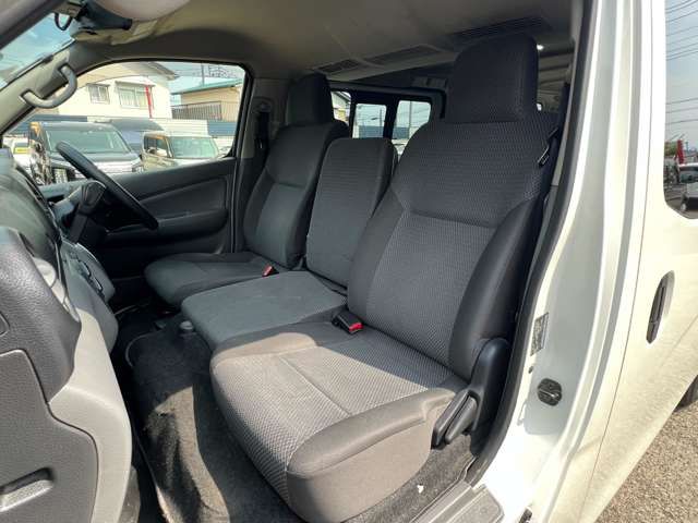 NISSAN NV350 CARAVAN 2018