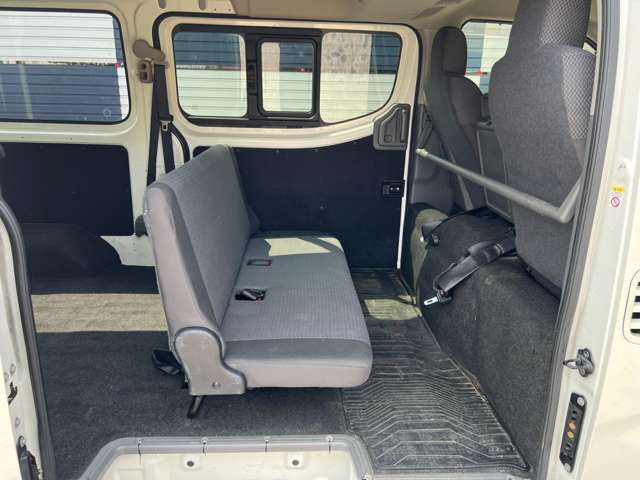 NISSAN NV350 CARAVAN 2018