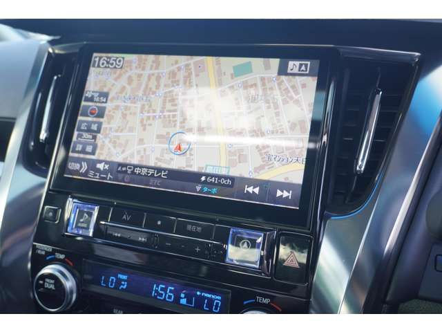 TOYOTA VELLFIRE 2017