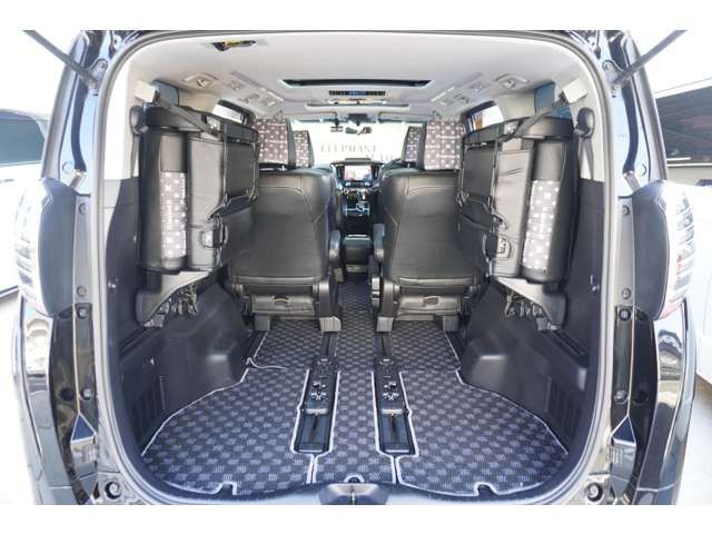 TOYOTA VELLFIRE 2017