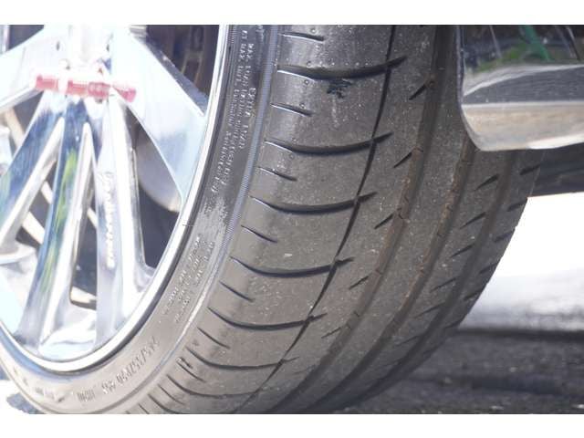 TOYOTA VELLFIRE 2017