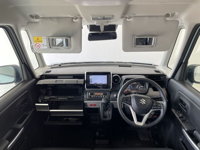 SUZUKI Spacia GEAR 2023