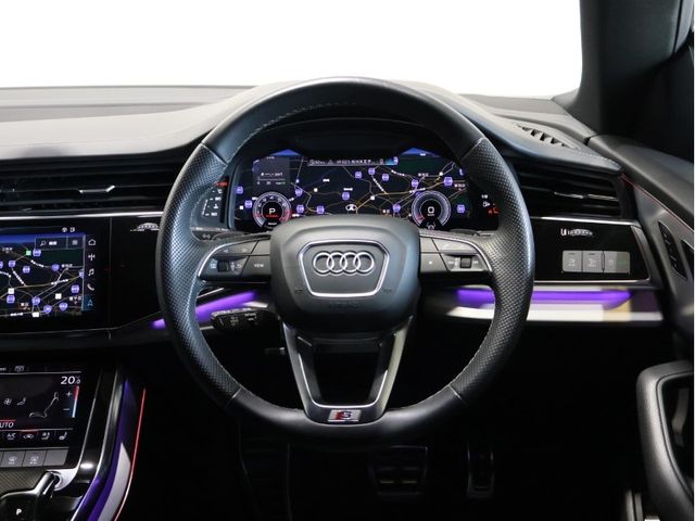 AUDI AUDI Q8 2022