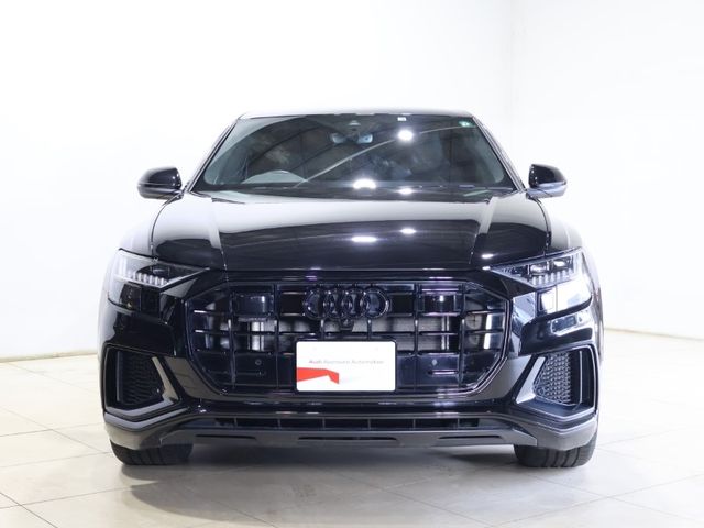 AUDI AUDI Q8 2022