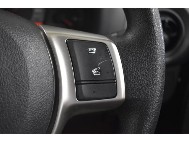 TOYOTA VITZ  4WD 2015