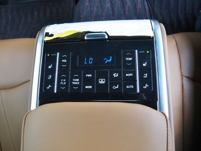 TOYOTA CROWN sedan hybrid 2021