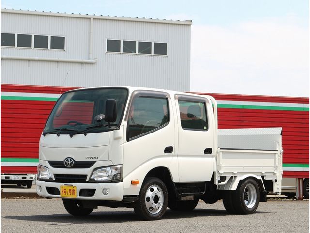 TOYOTA DYNA 2019