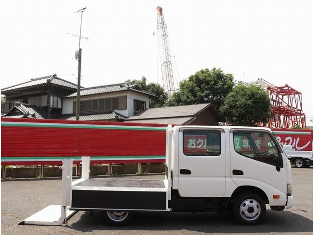 TOYOTA DYNA 2019