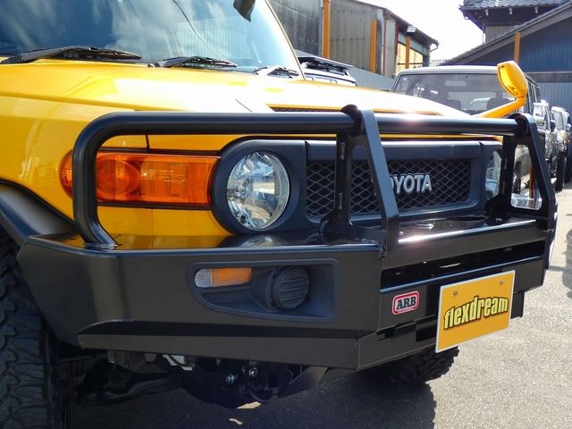 TOYOTA FJ CRUISER 4WD 2012