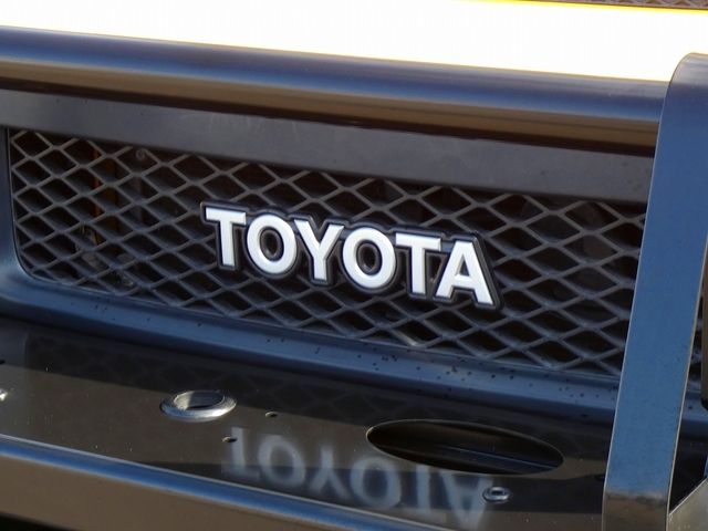 TOYOTA FJ CRUISER 4WD 2012