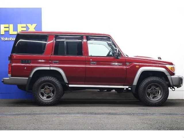 TOYOTA LANDCRUISER van 2015