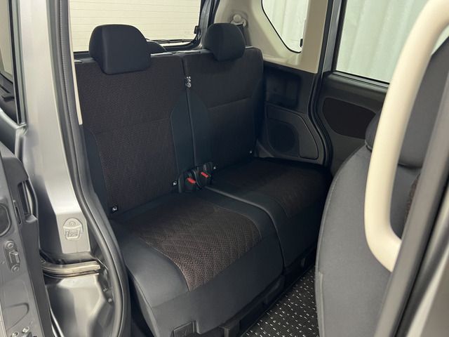 MITSUBISHI ek X SPACE 2020