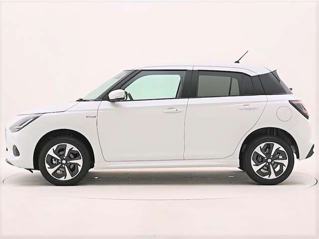 SUZUKI SWIFT 4WD 2024