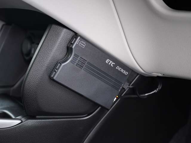 SUZUKI SWIFT 4WD 2024