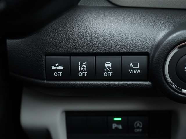 SUZUKI SWIFT 4WD 2024