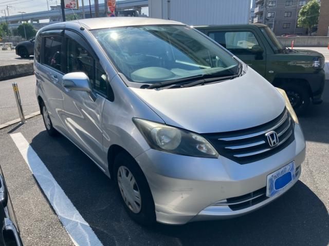 HONDA FREED 2008