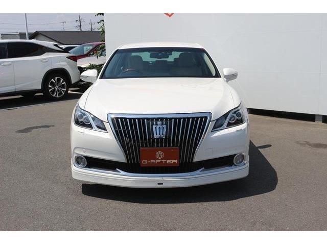 TOYOTA CROWN MAJESTA HYBRID 2014