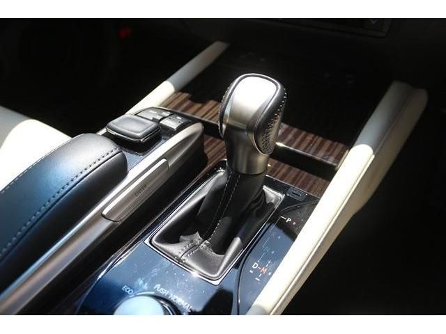 TOYOTA LEXUS GS200t 2016