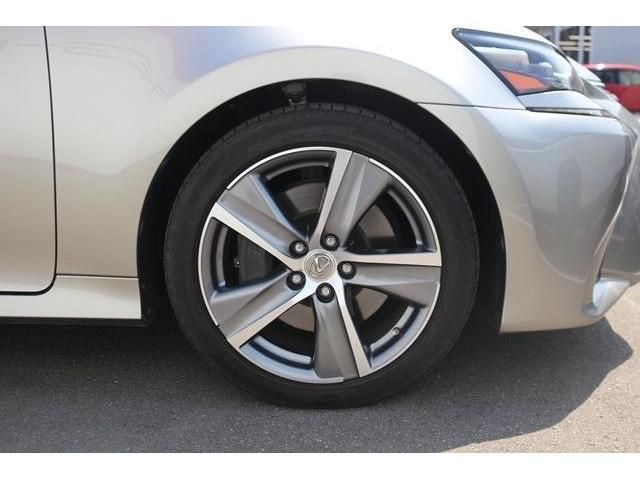 TOYOTA LEXUS GS200t 2016